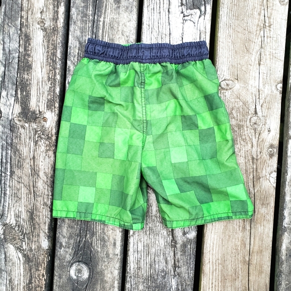 Boys Minecraft swim trunks w/ tie string waistband size small in great condition - Picture 2 of 2